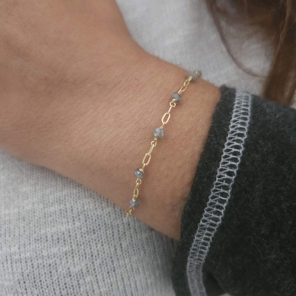 Gold-filled Labradorite bracelet